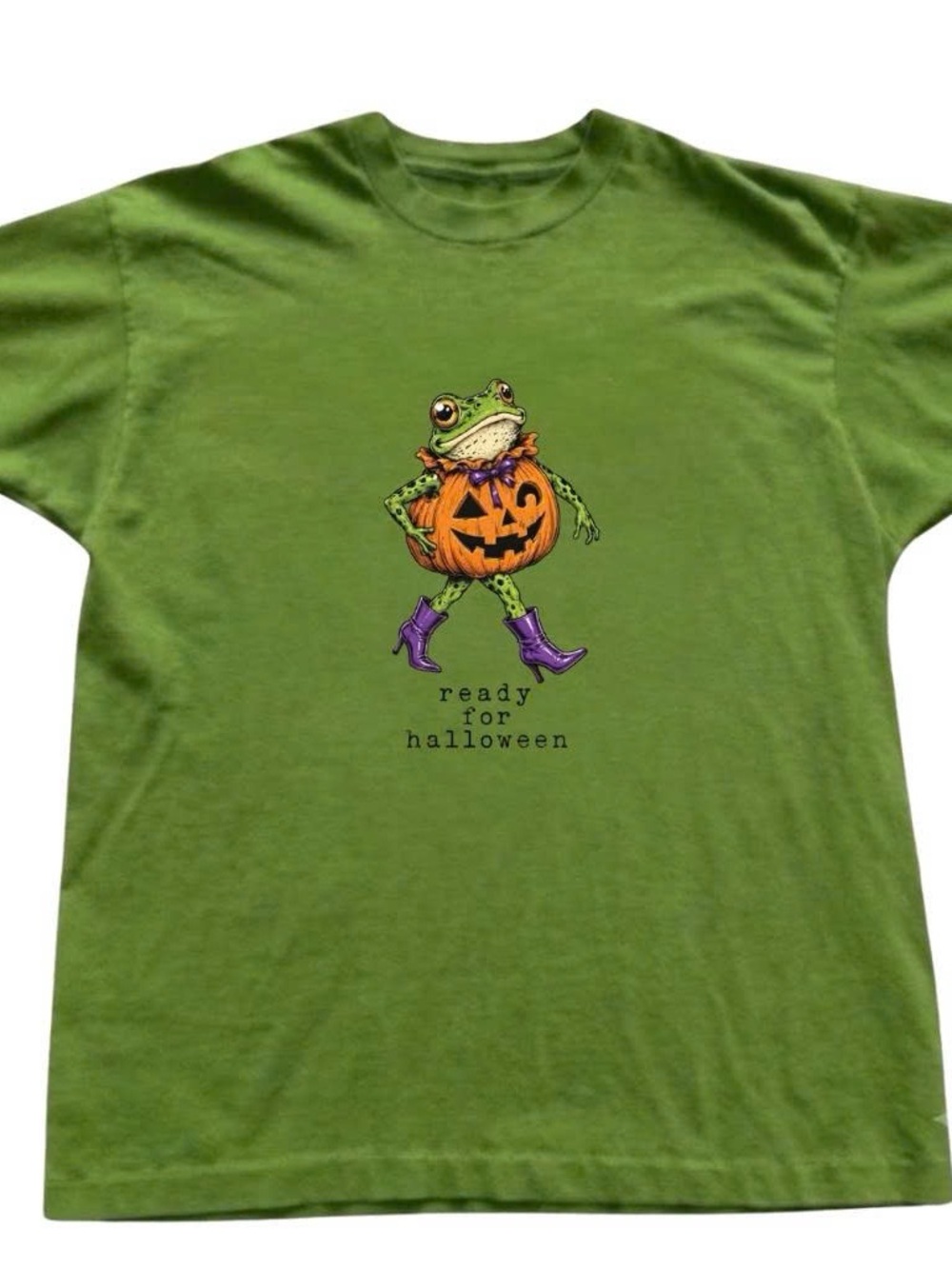 Gildan Shirt Frog Halloween Graphic Tee